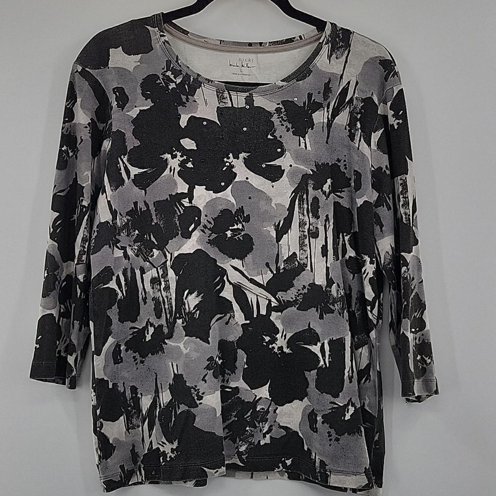 Nicole Miller Black&Gray Floral Top  size L